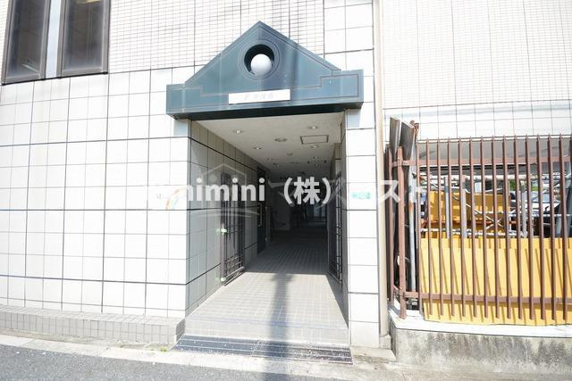 F難波南のエントランス