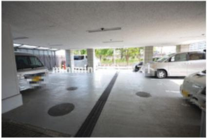F難波南の駐車場