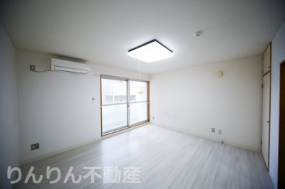 【居間・リビング】 | シャトル昭和町 | 使いやすいリビングです