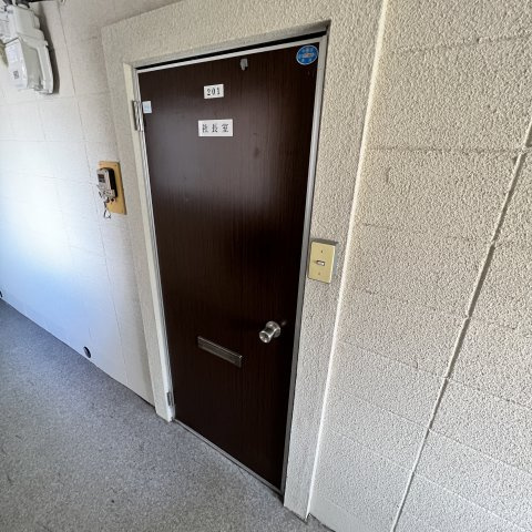 蘭東コーポの玄関