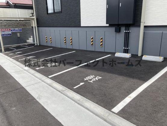 クラウディア中宮の駐車場|駐車場です