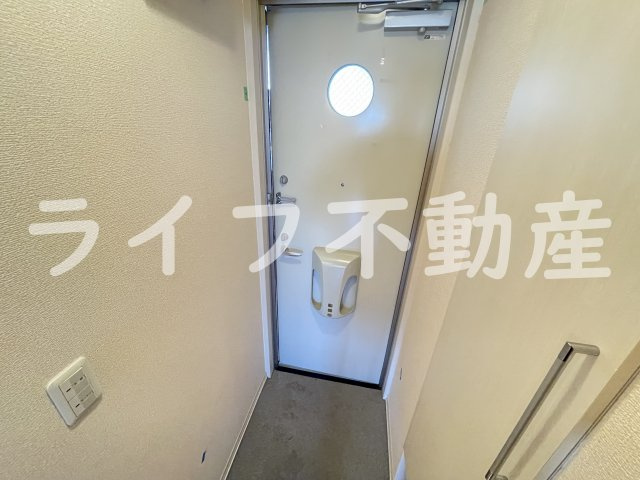 セジュールオッツ八戸ノ里の玄関|きれいな玄関です