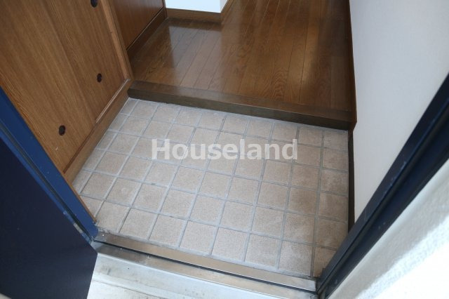 メゾンかんのんじの玄関