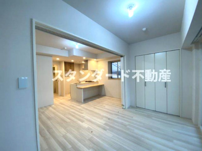 【居間・リビング】 | スプランディッド梅田北