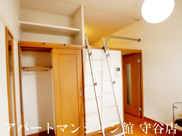 レオパレス内守谷の収納