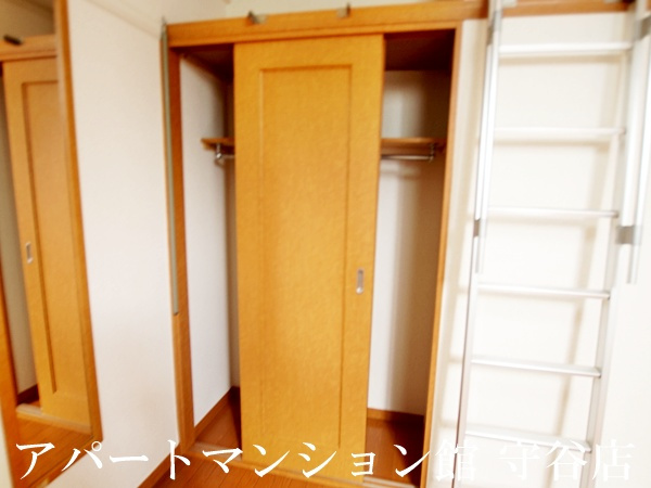 レオパレス内守谷の収納