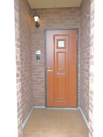 ジェネシス　Ⅱのエントランス|ゆとりのあるエントランスです