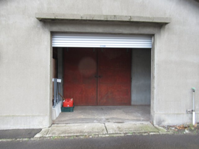 【その他】 | 富町貸倉庫 | 正面入口