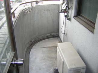 【バルコニー】