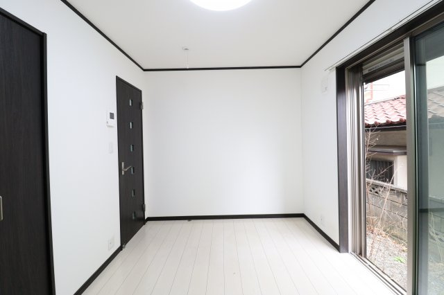 メゾン・ドゥ・フォレストの居間・リビング|おしゃれなリビングです