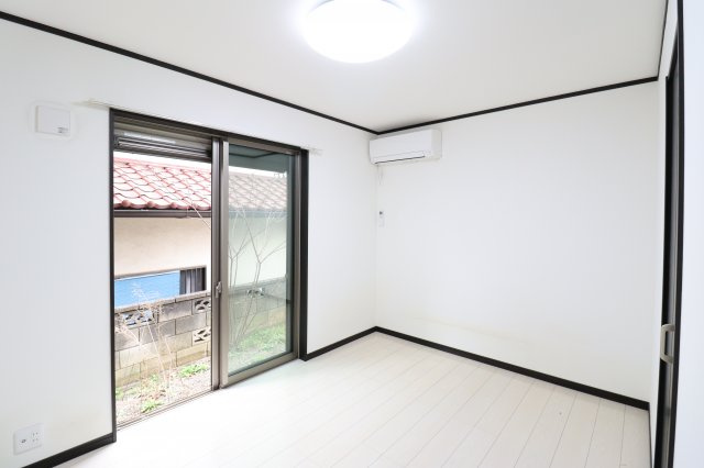 メゾン・ドゥ・フォレストの洋室|明日を自由に『Asfree』賃貸クラウド千葉蘇我店です！