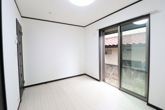 メゾン・ドゥ・フォレストの寝室|ゆとりの広さです