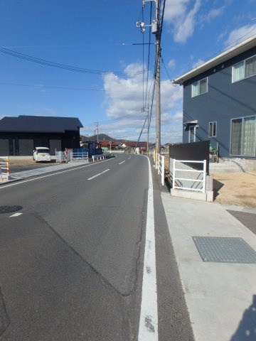 林のお洒落で使いやすいお家の周辺