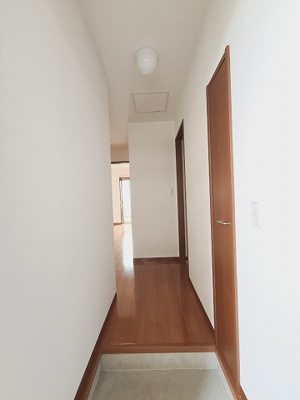 【玄関】 | イースト１２０５