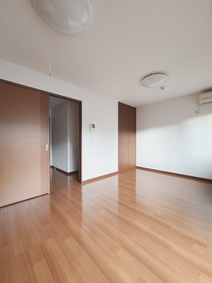 【寝室】 | イースト１２０５