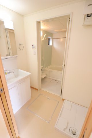 ソレアード新横浜の洗面所