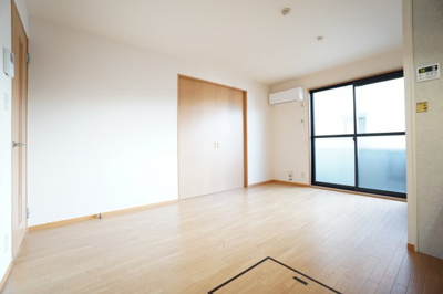 【居間・リビング】 | IS・若葉A | ※同物件、同タイプ、間取り反転のお部屋です