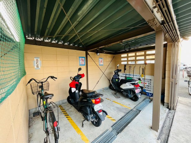 パークプラザ森小路の駐車場|バイク置き場です。※空き状況は変動しますので都度ご確認ください。