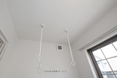 【設備】 | ソレイユ・タカクラ | 室内物干し
ソレイユ・タカクラ　102号室　2014/4/26撮影