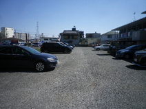 明和駐車場の画像