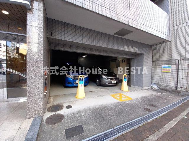 KAISEI神戸海岸通　の駐車場