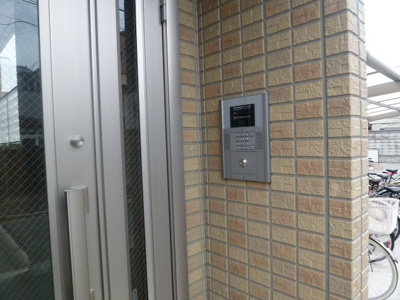【エントランス】 | イーストライン（俊徳道賃貸） | エントランスです