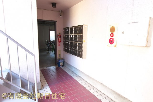 【エントランス】 | 心路ビル