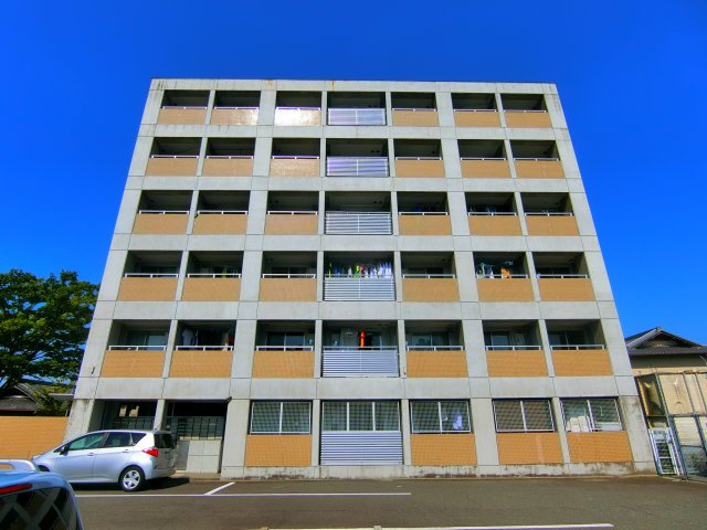 ヤマザキメゾンドファムの外観