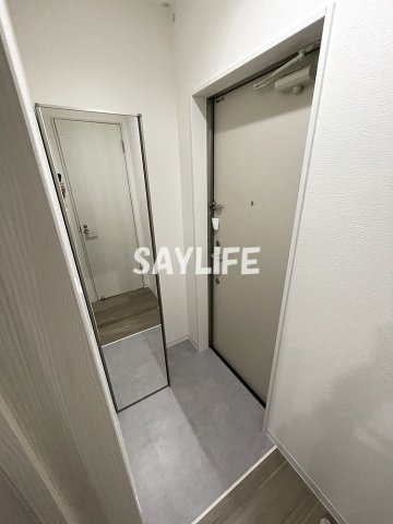 Act布施の玄関