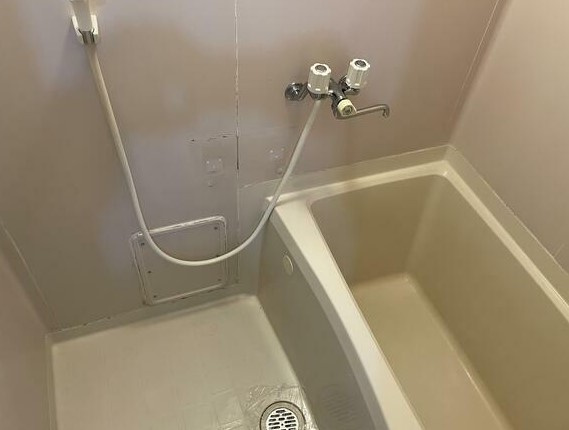府中市分梅町３丁目の賃貸マンションの浴室