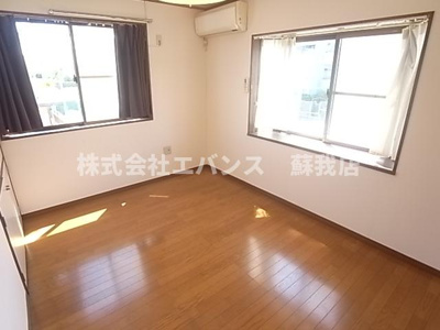 【居間・リビング】 | BigアームズII | ゆったりとしたリビングです