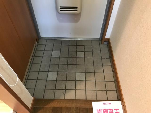 ピアチェーレＴⅡ左京山の玄関|玄関
