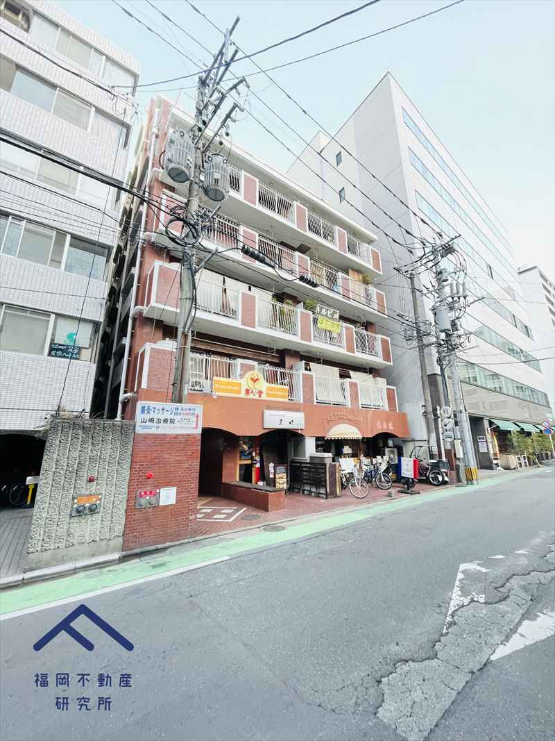 渡辺通カステリアの外観
