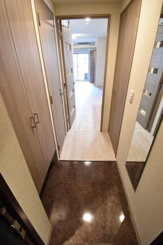 ミラージュパレス日本橋クラウドの玄関