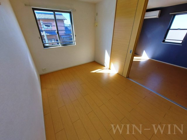 リヴェールの寝室