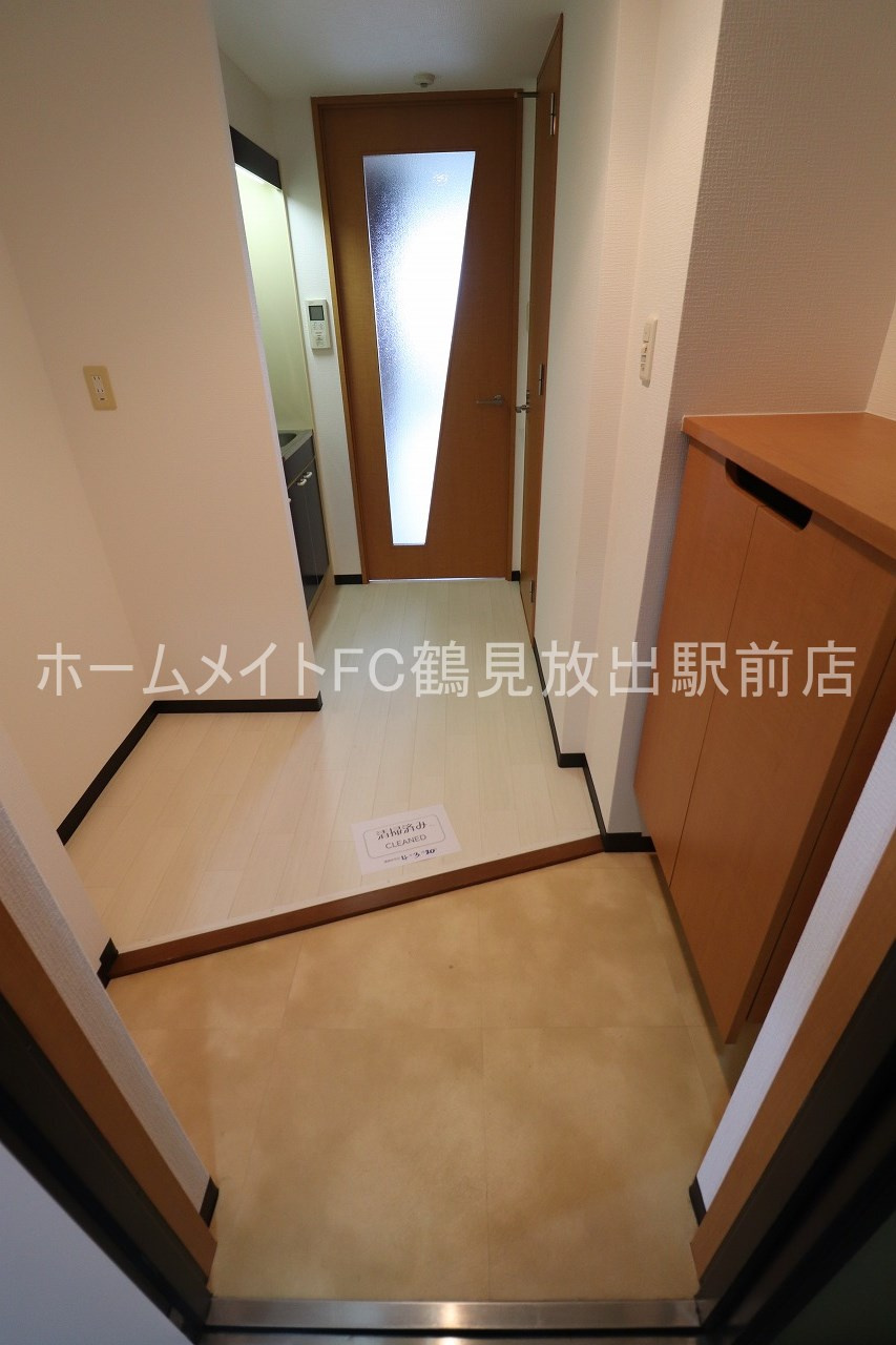 プラディオ徳庵セレニテの玄関