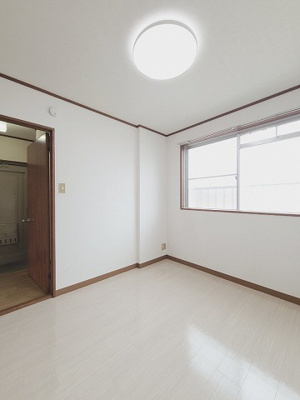 【洋室】 | サンコーポ西津田