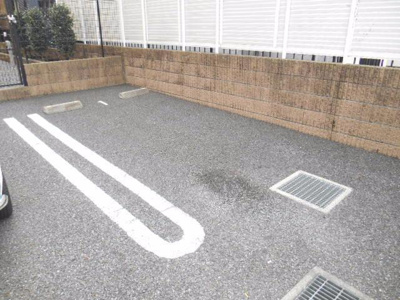 【駐車場】 | エレガンラルジュⅡ | 駐車場