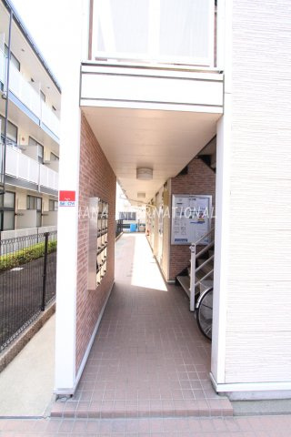 パンシーのエントランス