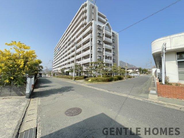 アンピール教育大前の周辺