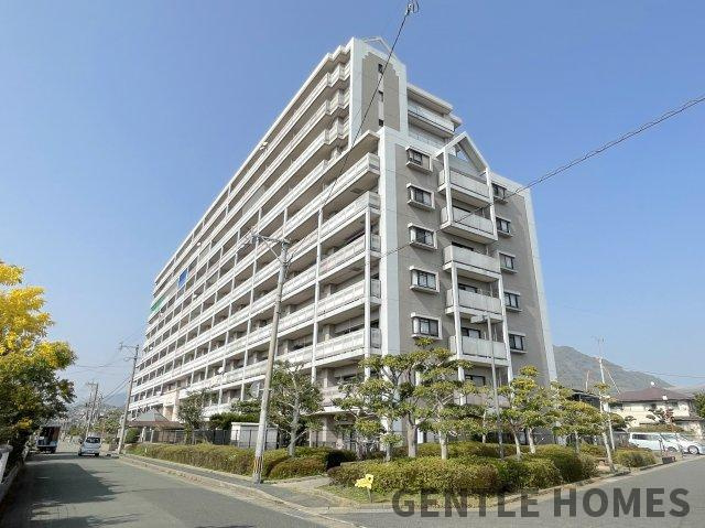 アンピール教育大前の外観