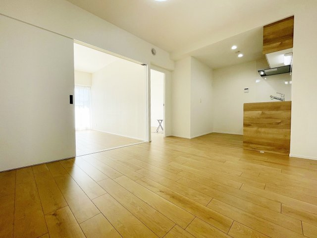 小田急線「喜多見」狛江ハイタウン 1号棟の画像