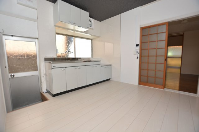 【キッチン】 | 知古戸建て