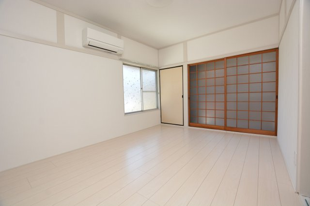 【洋室】 | 知古戸建て