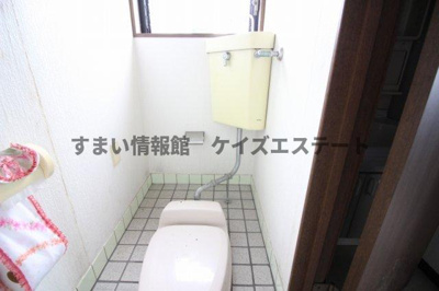 【トイレ】 | 太田市安良岡町　診療所併用中古戸建 | 待合室のトイレ☆