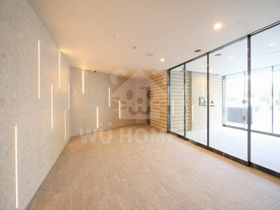 【エントランス】 | Luxe海老江Ⅲ | 落ち着いたエントランスです