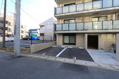 【駐車場】 | PARKSIDE RESIDENCE GYOTOKU(E-185)