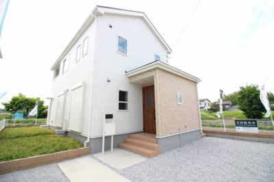 【外観】 | 太田市矢田堀町　新築住宅 | 【1号棟】全居室南向きの陽当り良好な4SLDK新築住宅☆