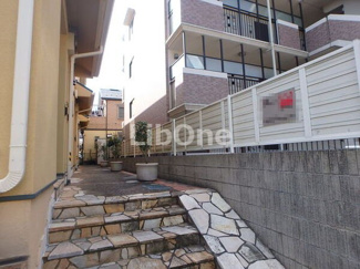 【エントランス】 | R&Edge