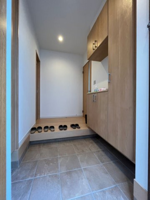 【玄関】 | 名谷町横尾貸家